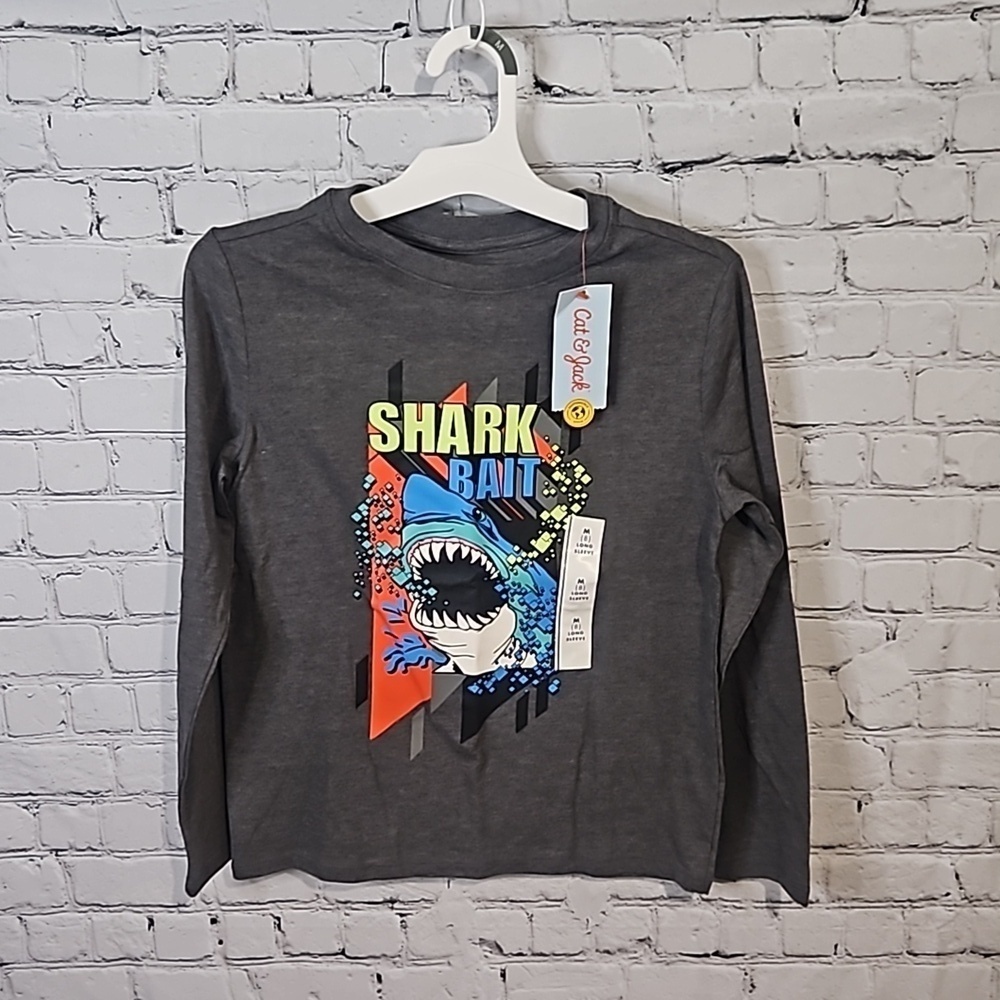 💙 Shark bait graphic long sleeve tee